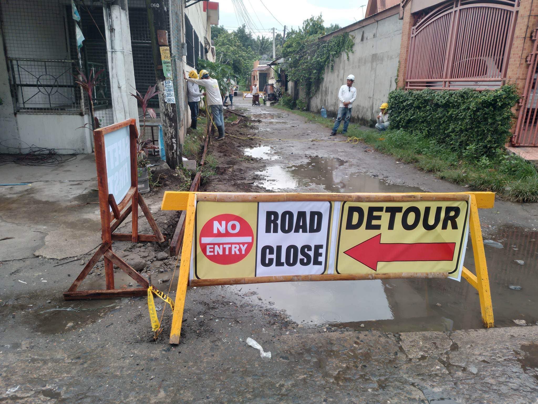 On going construction of road @ kahirup village Barangay Singcang Airport – Kap Rosinie Distrito